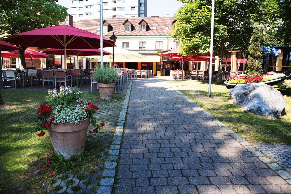 Barfusser Hotel Neu-Ulm Bagian luar foto